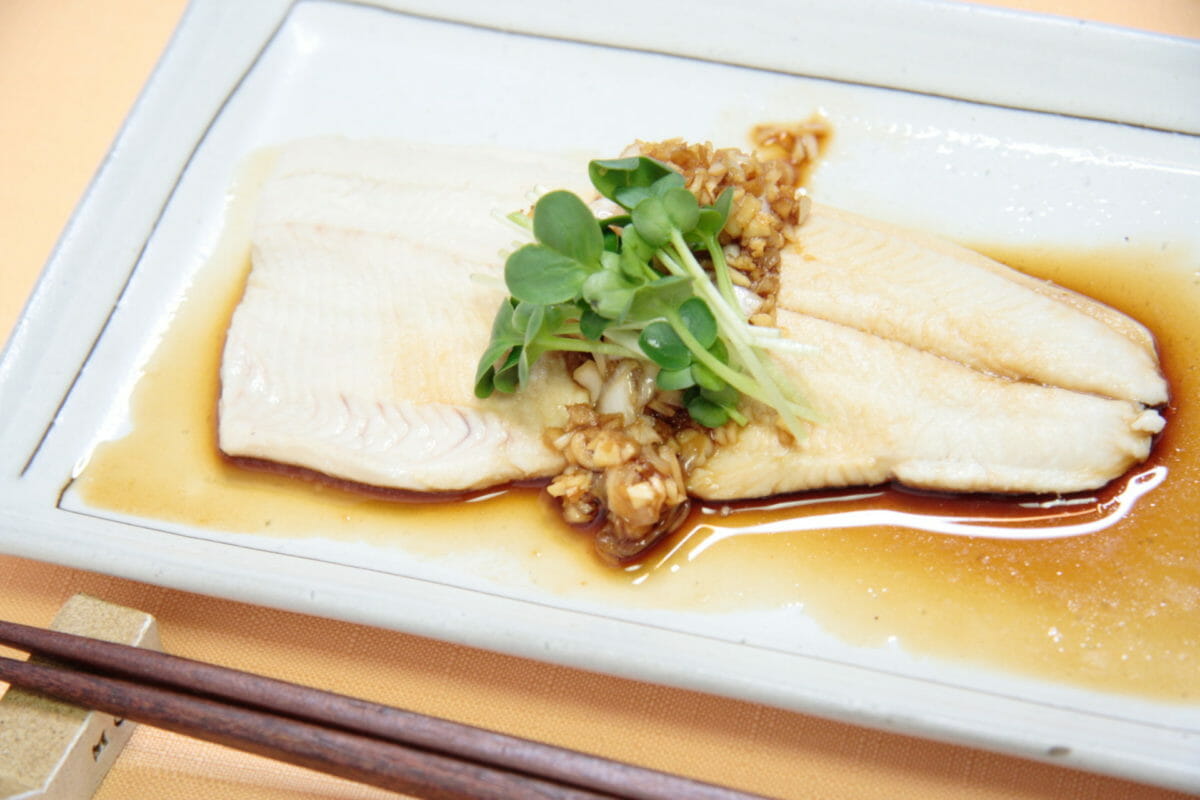 蒸しイワナの薬味醤油がけのイメージ